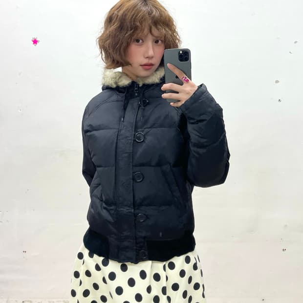 Basic Black Cropped Padded Jumper