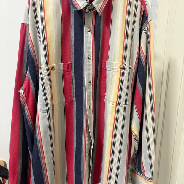 타미힐피거 멀티 스트라이프 셔츠