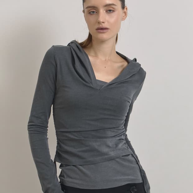 [새상품]soeoti 후드 탑