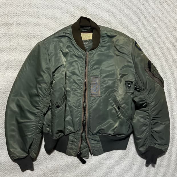 버즈릭슨 Buzz Rickson’s MA-1 38사이즈