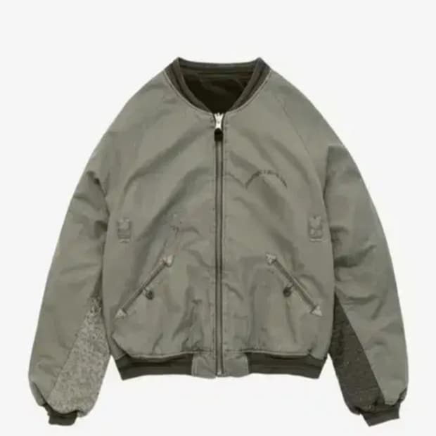 새상품 정가양도))26ss 폴리테루 1011플로럴 수베니어 자켓 팝니다 