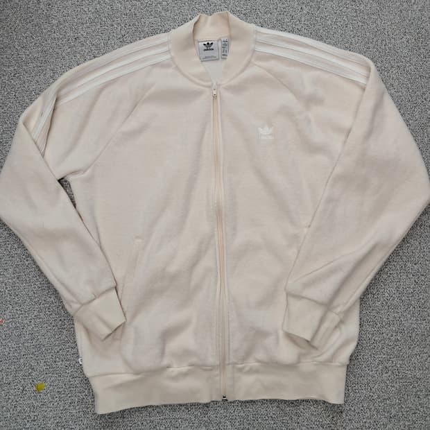 아디다스 져지  베이지