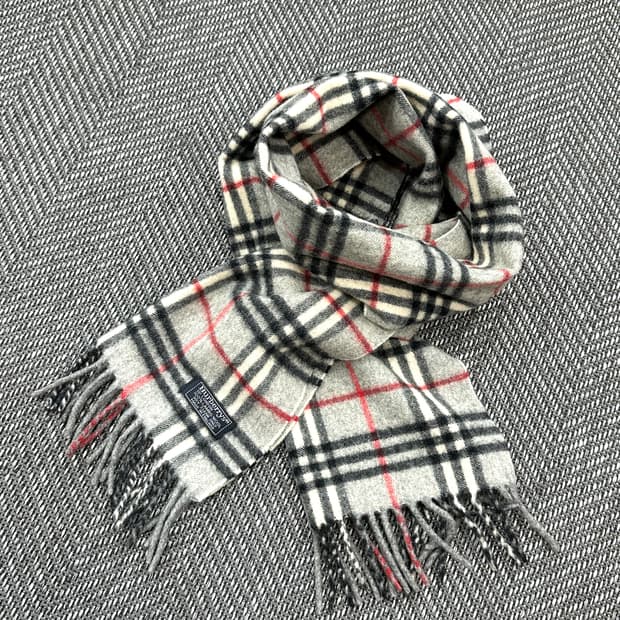 버버리 양모 머플러