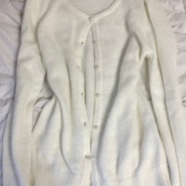 빈티지 화이트 아이보리 앙고라 진주 가디건 데일리