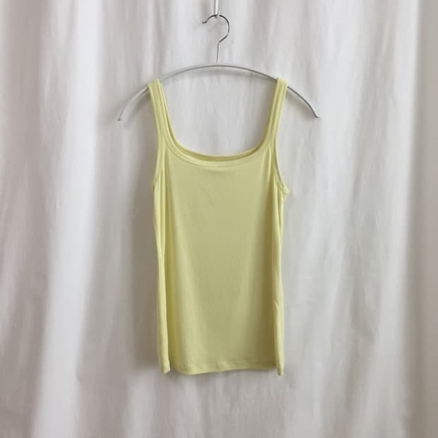 버터 슬리브리스 Butter Sleeveless