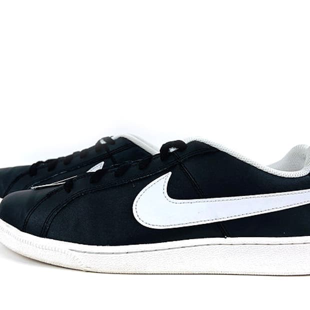 (285) 나이키 코트 로얄