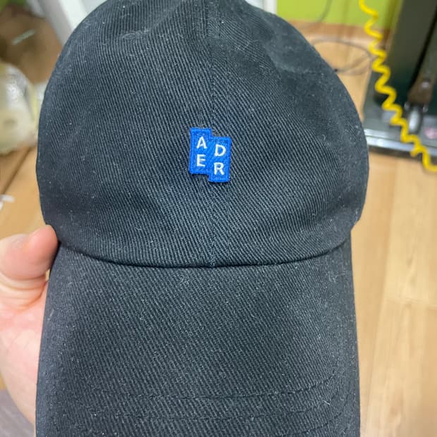 아더에러 볼캡 s사이즈