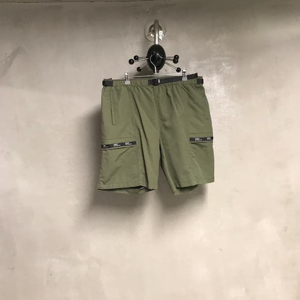 더블탭스 카키 반바지 33