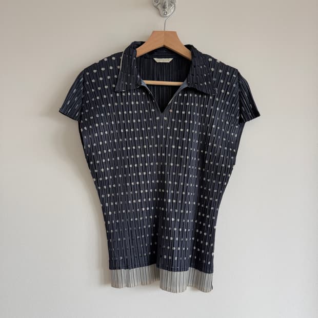 Pre owned 도트 플리츠 탑