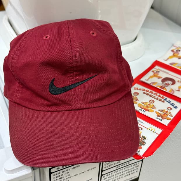 nike cap