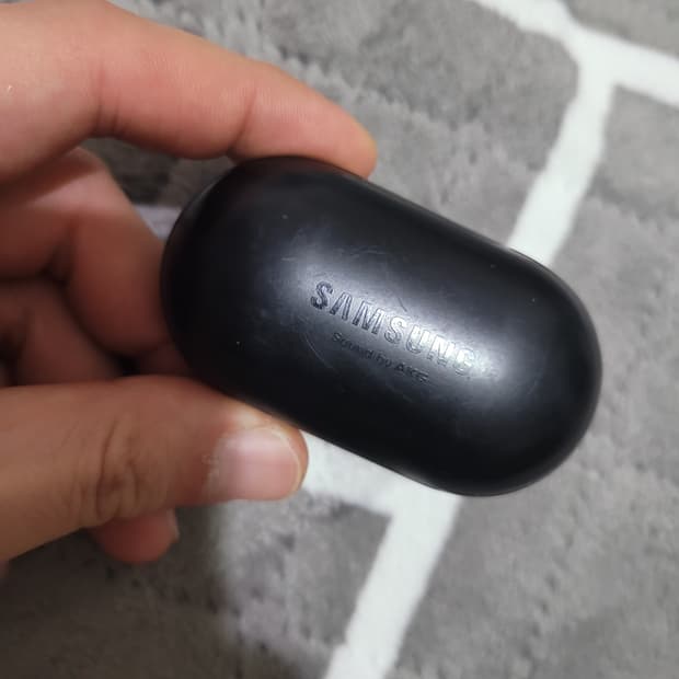 정품 삼성 갤럭시 버즈 SM-R170 블랙 케이스