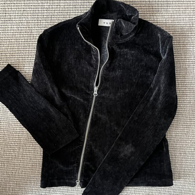 YUNSE VELVET ZIP-UP