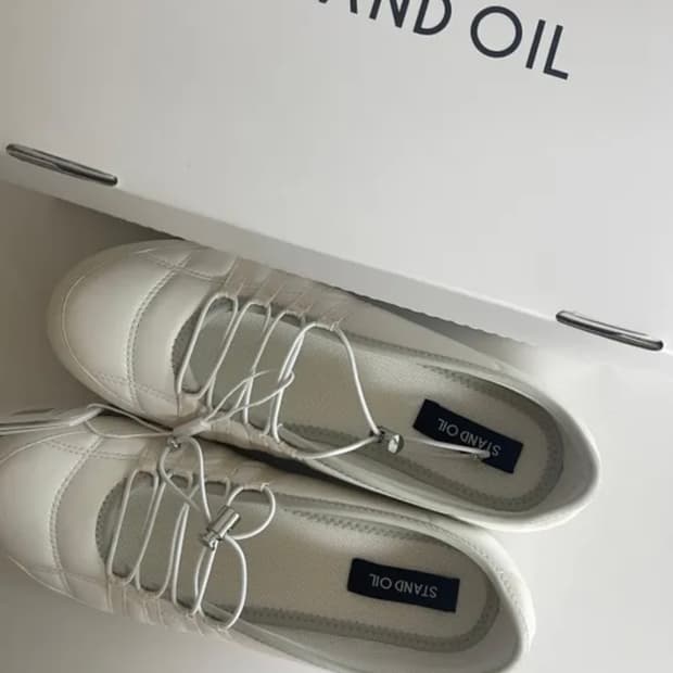 스탠드오일 타이 메리제인 스니커즈