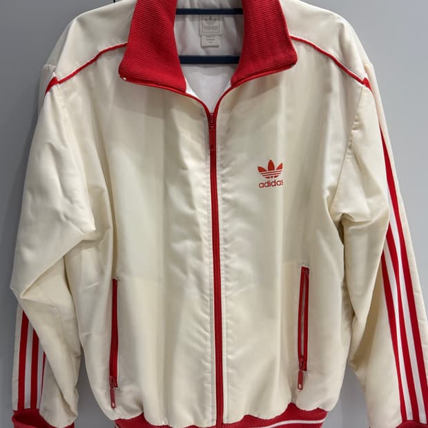 아디다스 트랙탑