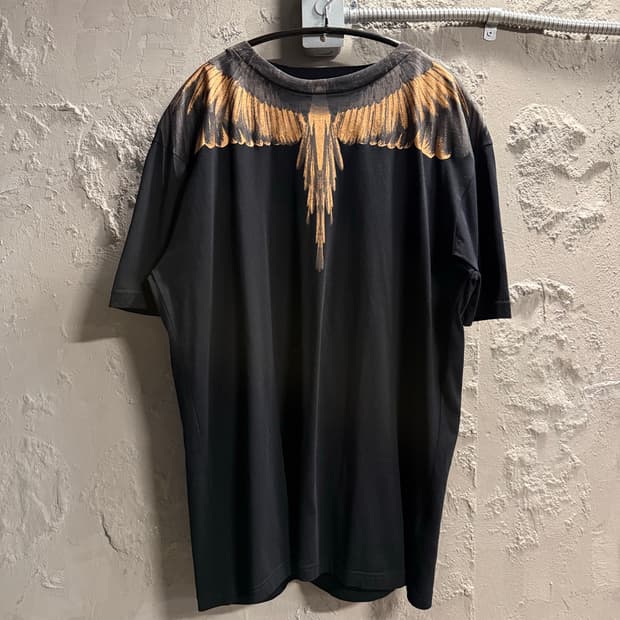 L 마르셀로불론 윙 프린트 반팔 티셔츠 블랙