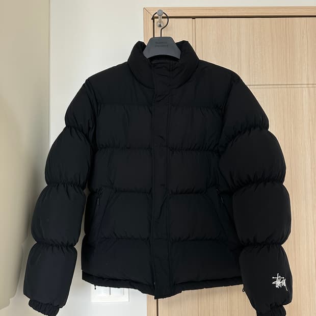 스투시 22FW 립스탑 퍼피 패딩