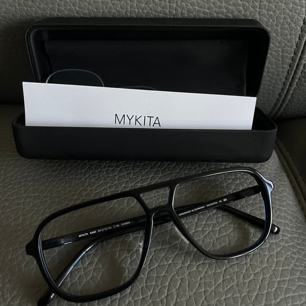 마이키타 카미 MYKITA KAMI