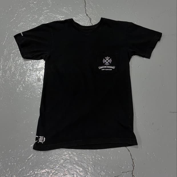 크롬하츠(ChromeHearts) 로스엔젤레스 포켓 블랙 티셔츠