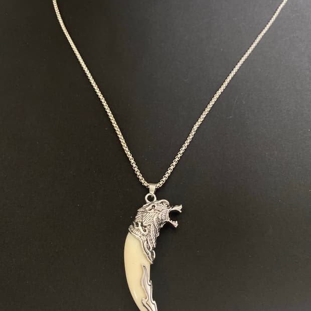 송곳 팬던트 목걸이