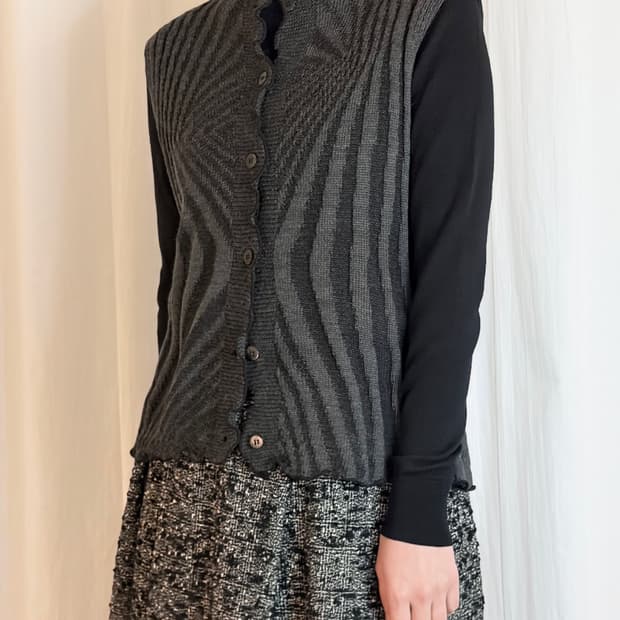 Pattern Knit Vest - Charcoal
