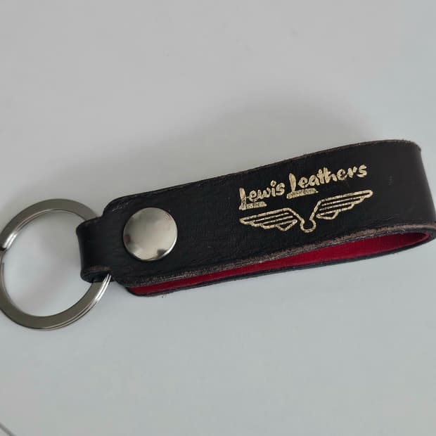 루이스레더(Lewis Leathers)의 벨트 루프 키링