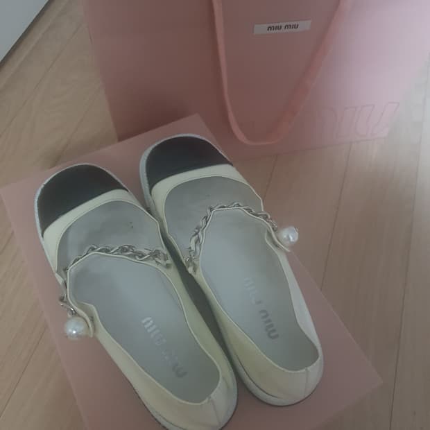 미우미우 메리제인 단화