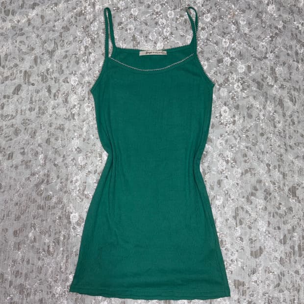 Green sleeveless