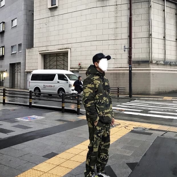 스투시 카모 스웻팬츠 (S/상태굿)