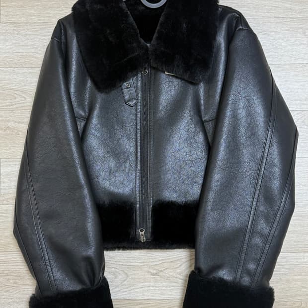 보헤미안서울 무스탕