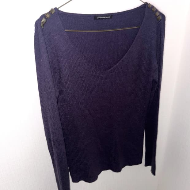 Purple V-neck Knit
