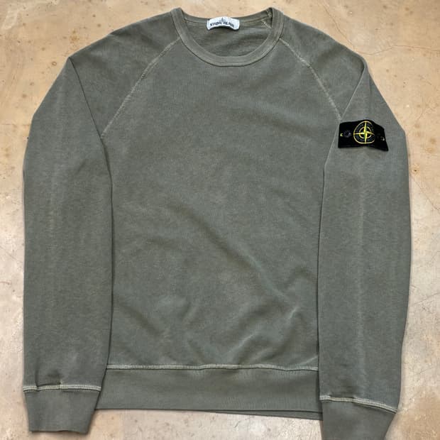 🫶🏻 스톤아일랜드 카키 맨투맨 🫶🏻