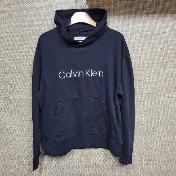 100사이즈 캘빈클라인 후드티 