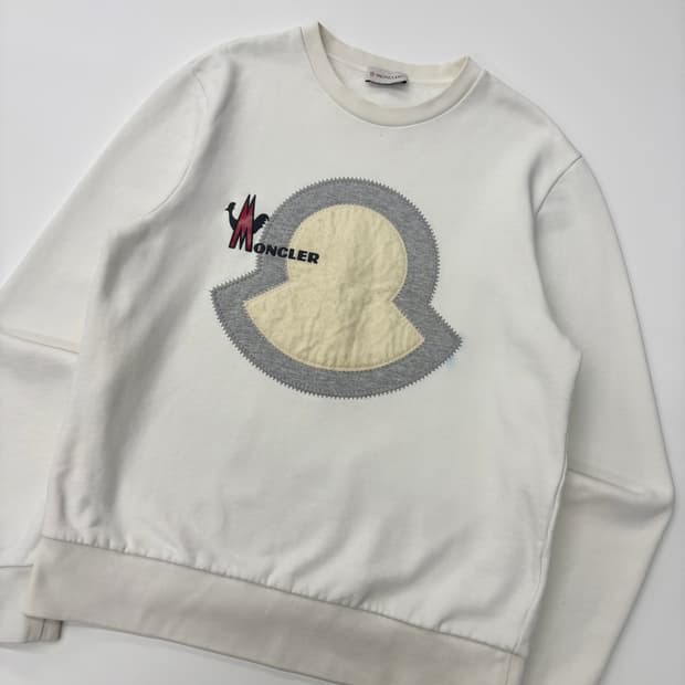 Moncler 몽클레어 18FW 엠브로이드 크루넥 맨투맨 