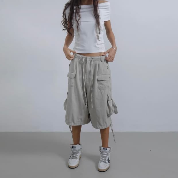 웻태그 WASHED CARGO MIDI SHORTS