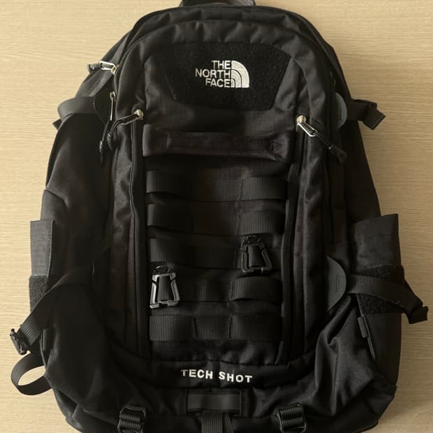 노스페이스 테크샷 백팩