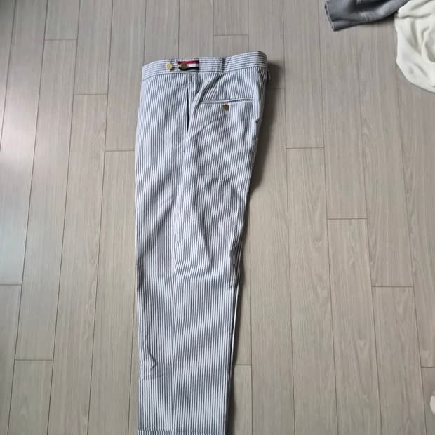 톰브라운 팬츠