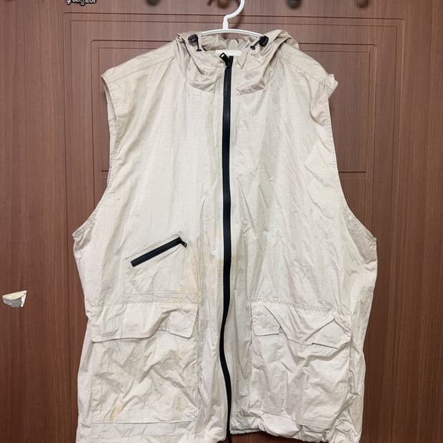 빈티지 서브컬쳐 디미트리블랙 나일론 바람막이 메탈 후드 베스트 조끼