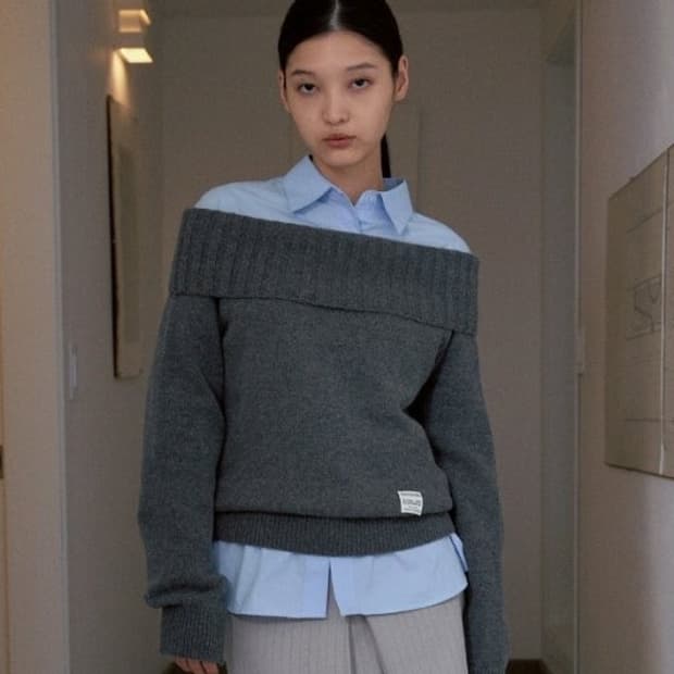 시눈 오프숄더 니트