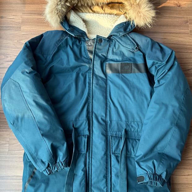 뉴발란스 카메라맨 덕다운 패딩 105