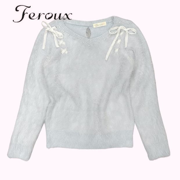 FEROUX fluffy blue ribbon knit