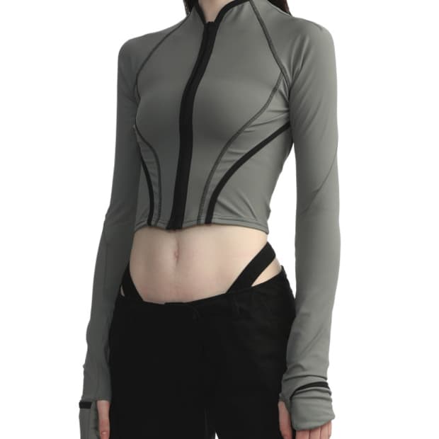 Hyein Seo slashed top [1]