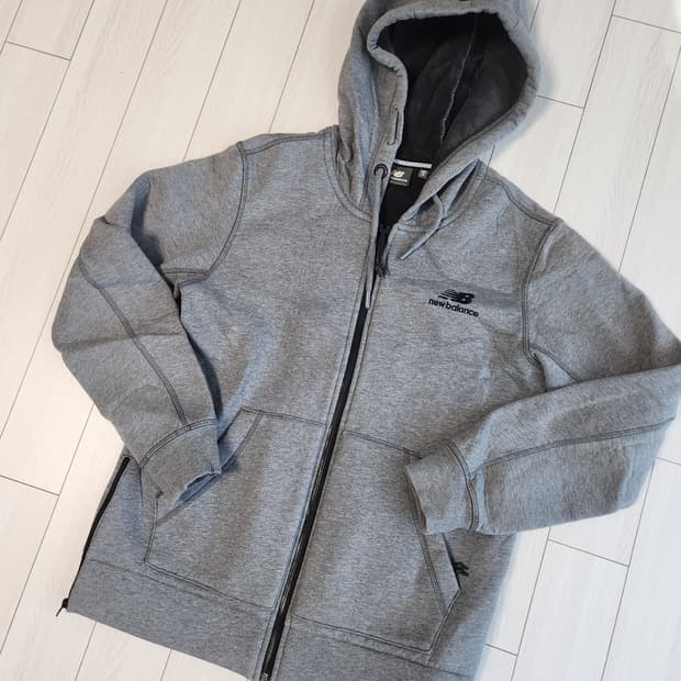 뉴발란스 남녀공용 뉴 핏 플리스 후드집업 그레이 사이즈M

스포츠웨어/아