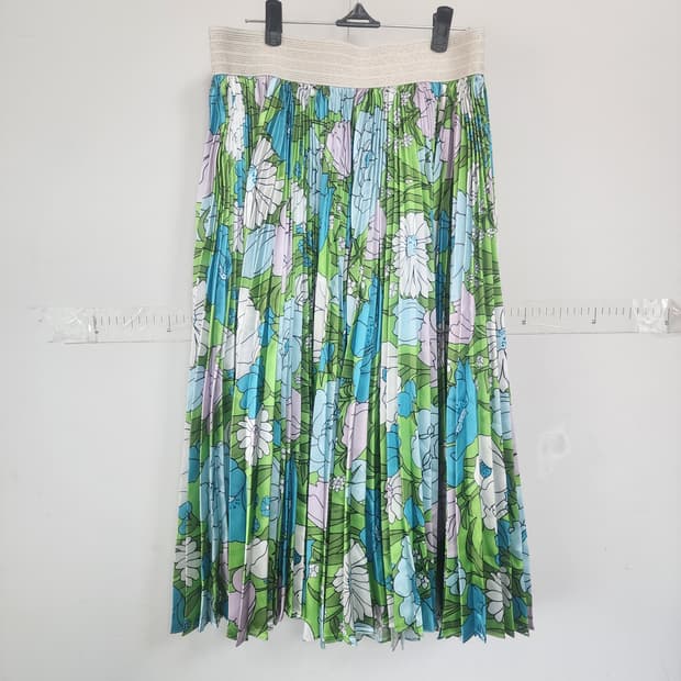 발렌디자인 플라워 패턴 플리츠 롱 스커트