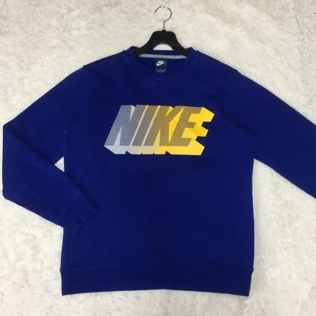 나이키 빅로고 맨투맨 BB18
