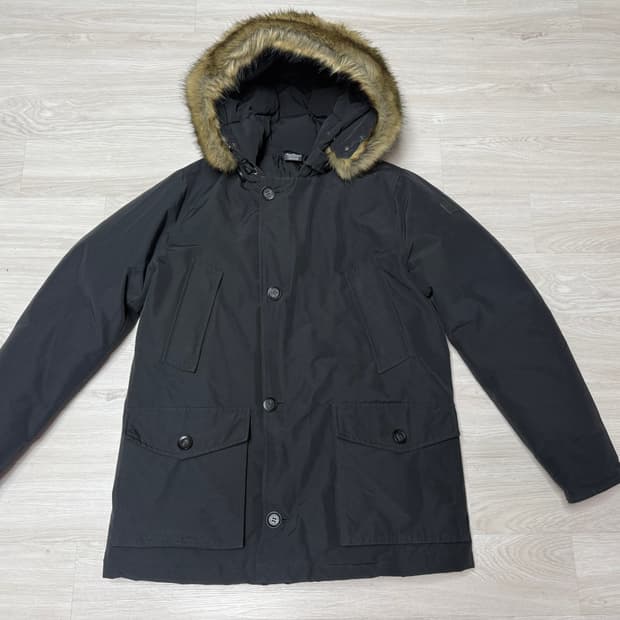 [M] 챔피온 테크필 블랙 패딩