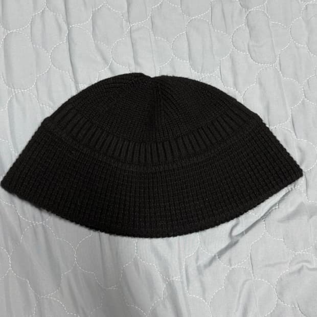 요코 사카모토 니트 버킷햇