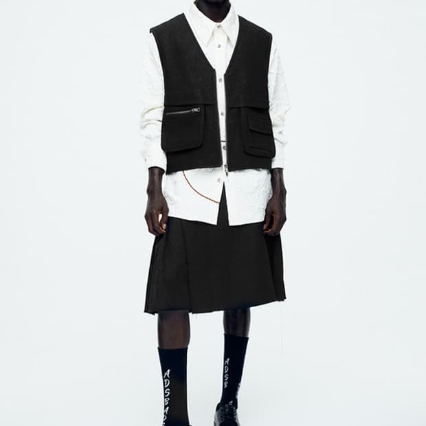 앤더슨벨 울 브이넥 집업 베스트, 블랙 M사이즈