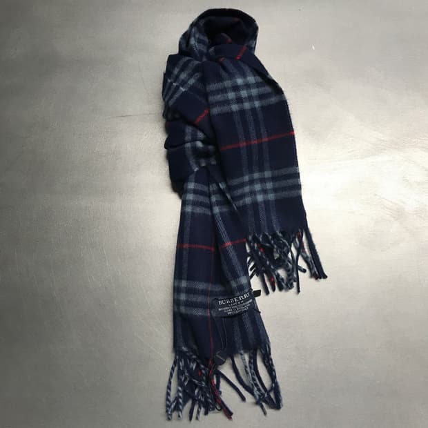 버버리 정품 메리노/캐시미어 머플러 네이비
