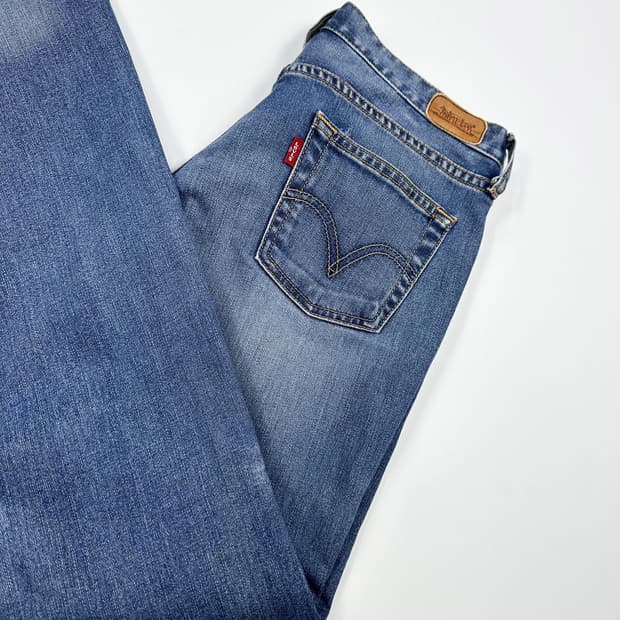 리바이스 로우라이즈 부츠컷 데님 팬츠 (26인치 여성추천)