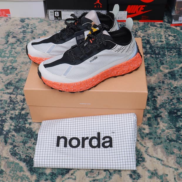 Norda 노다 001 G+ 스파이크 그레이 오렌지 255 새상품